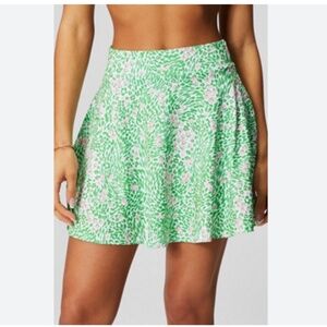 FABLETICS Green Pink Patterned Women's Athletic Flounce Skort Size S Flower Girl